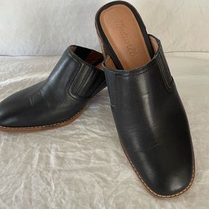 Madewell Harper Mule in black. Size 7